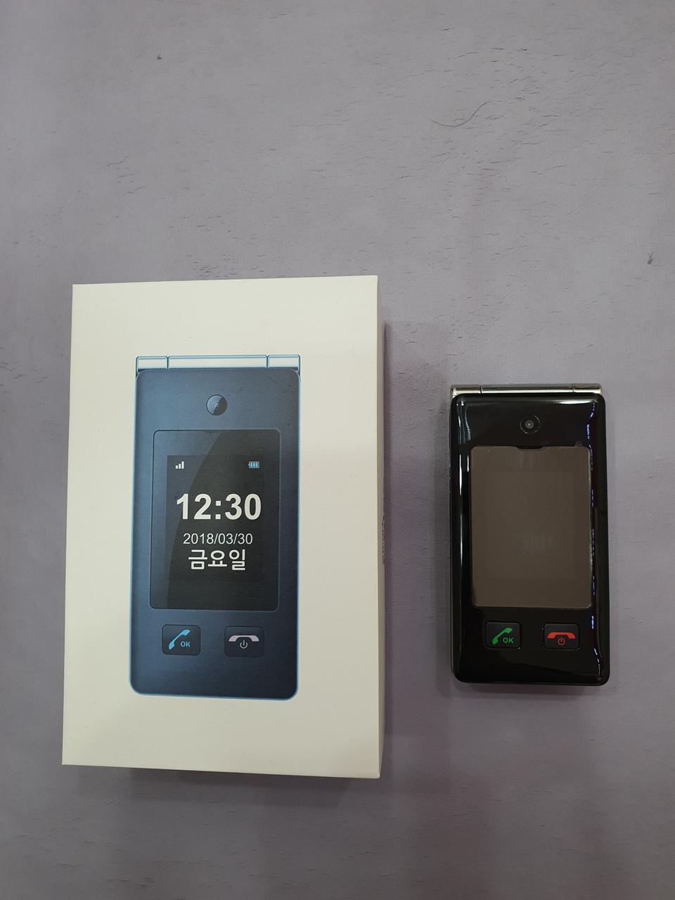 [n13710977님 결제용] 스마트콜레오 미사용 폴더폰