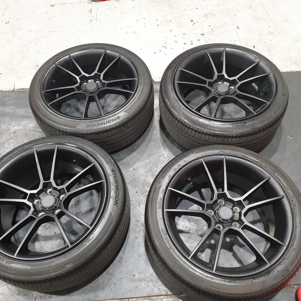 18인치 무광블랙휠타이어 (현대,기아,삼성)