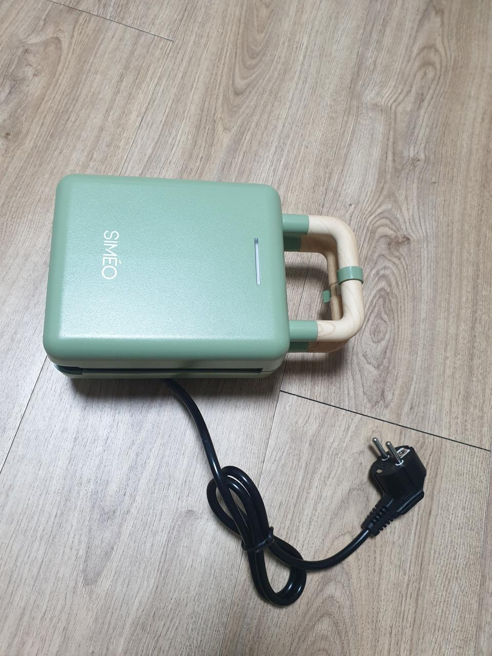 민트색 샌드위치메이커