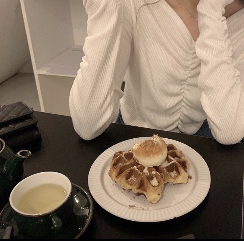 스키니피그 화이트 셔링니트