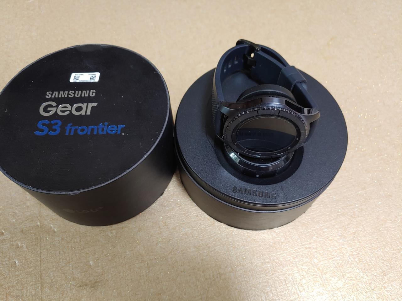 ♥LGT 갤럭시 기어S3 4G♥  S급 팝니다