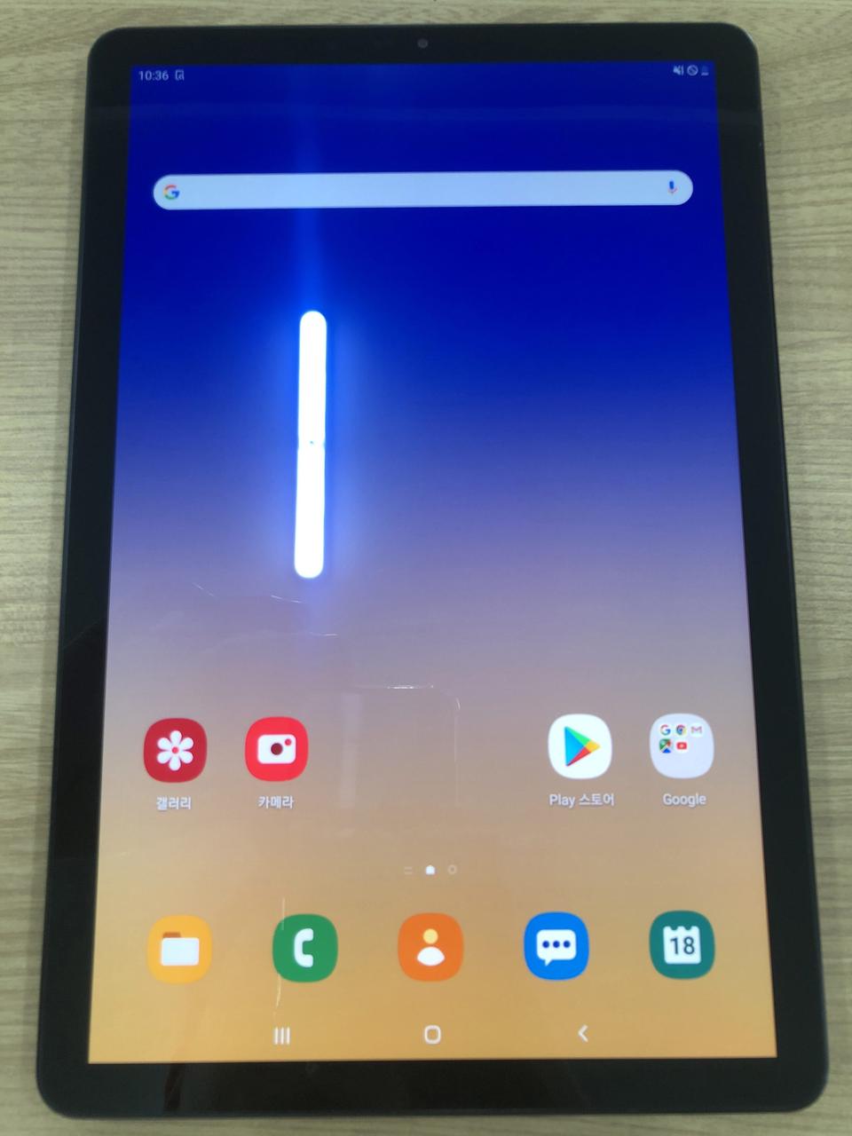 갤럭시 탭S4 LTE 64기가 블랙 판매합니다. T835