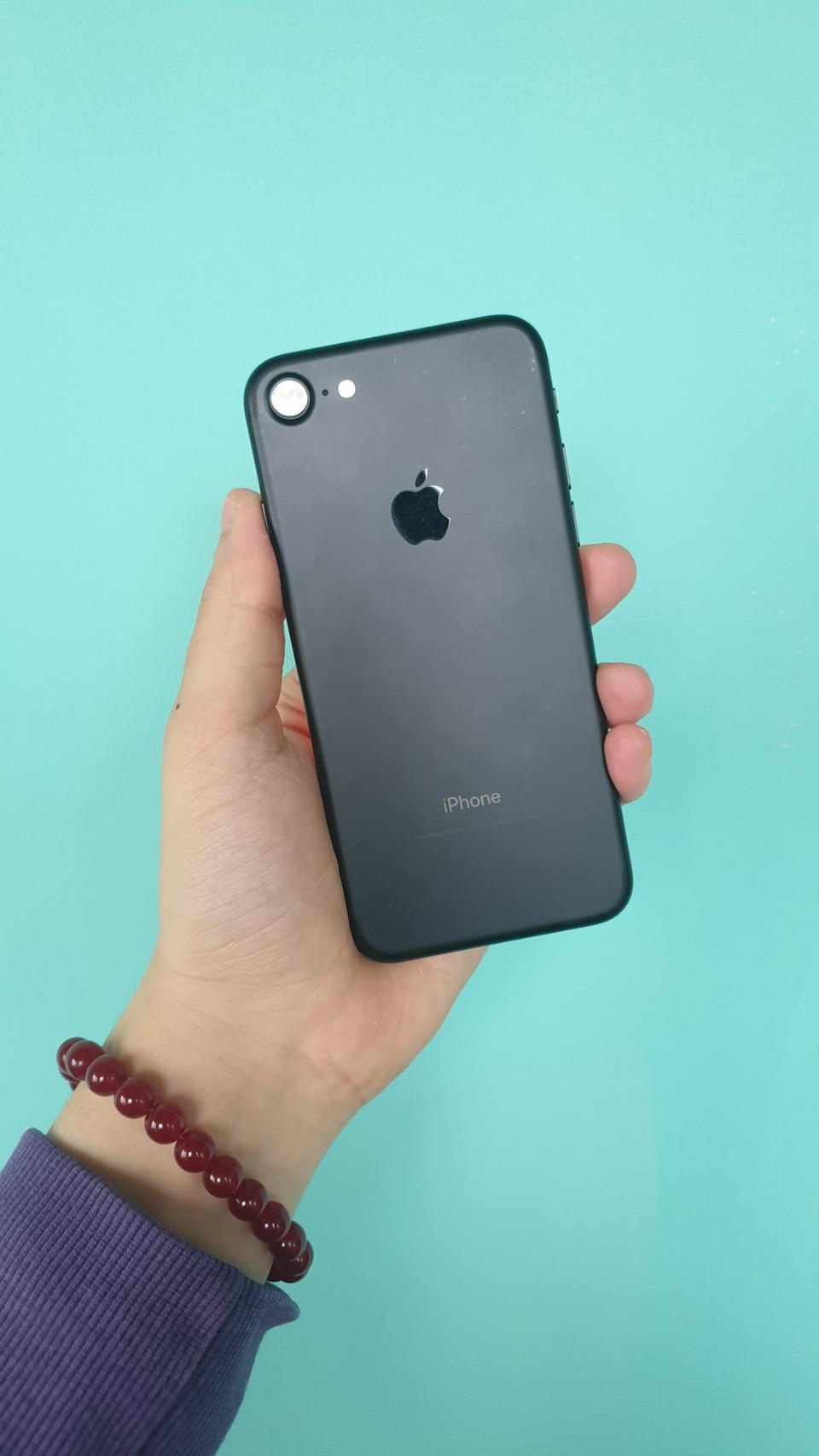 아이폰7 128G 매트블랙 S급