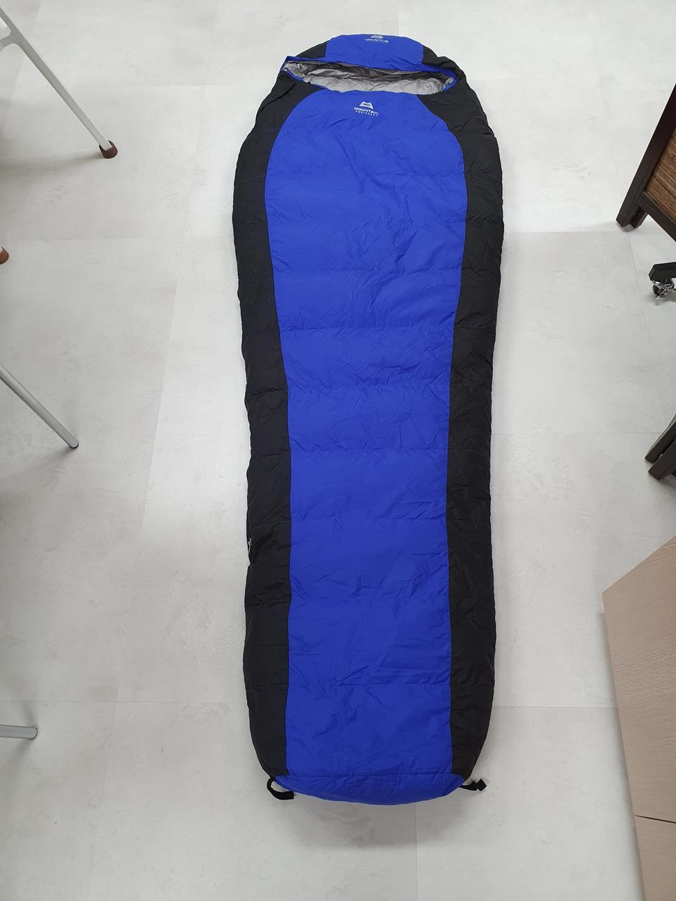 마운틴 이큅먼트 침낭