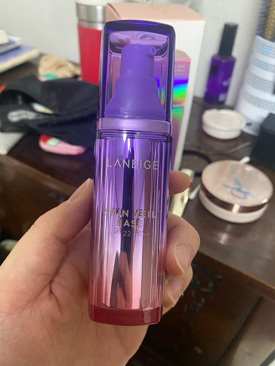 라네즈 스킨베일 베이스 팝니다