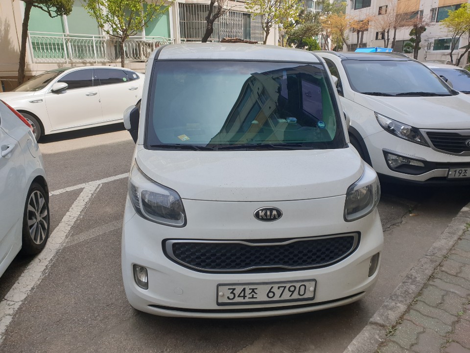 기아 레이 1.0 MPi 럭셔리