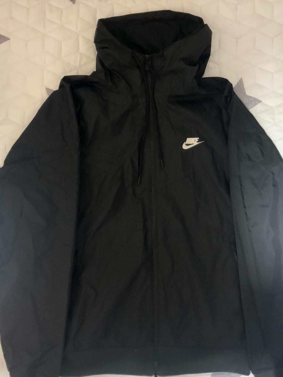 나이키 윈드러너