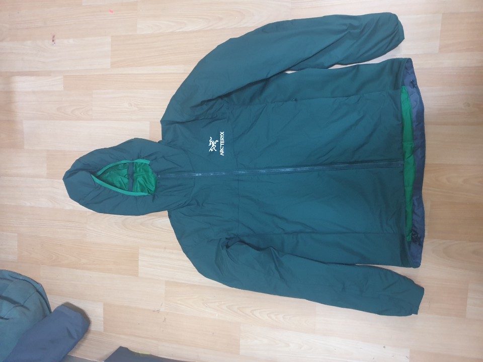 아크테릭스 아톰LT 자켓 새상품