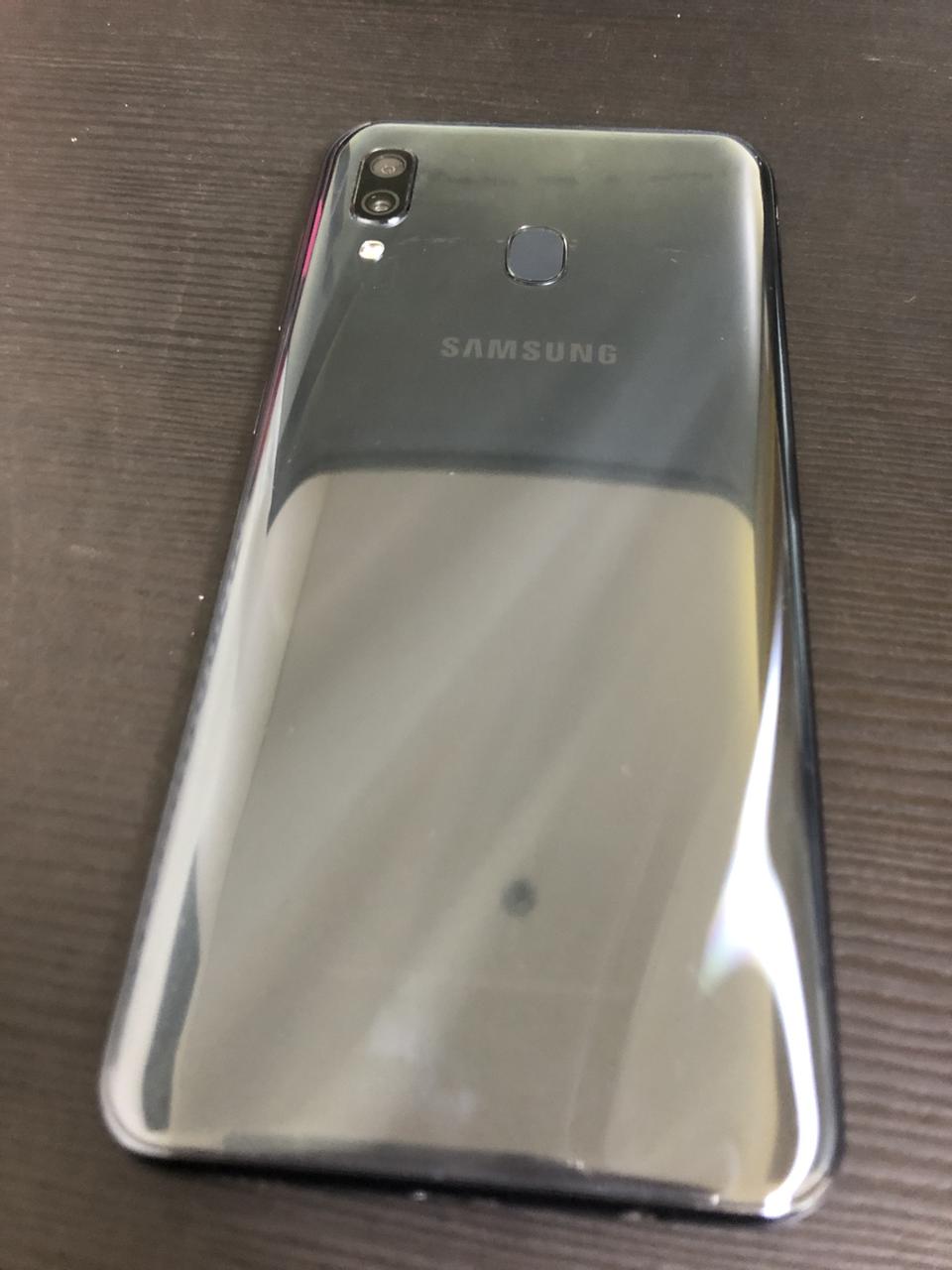 갤럭시A30 블랙 32기가