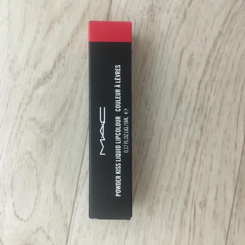 맥 파우더키스 리퀴드 립컬러 새상품 맥스매쉬