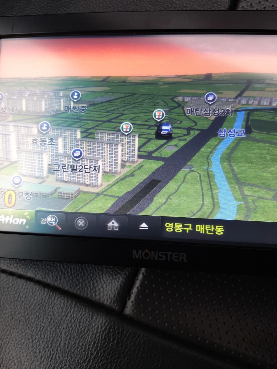 파인드라이브 몬터스3 D  8인치 팝니다