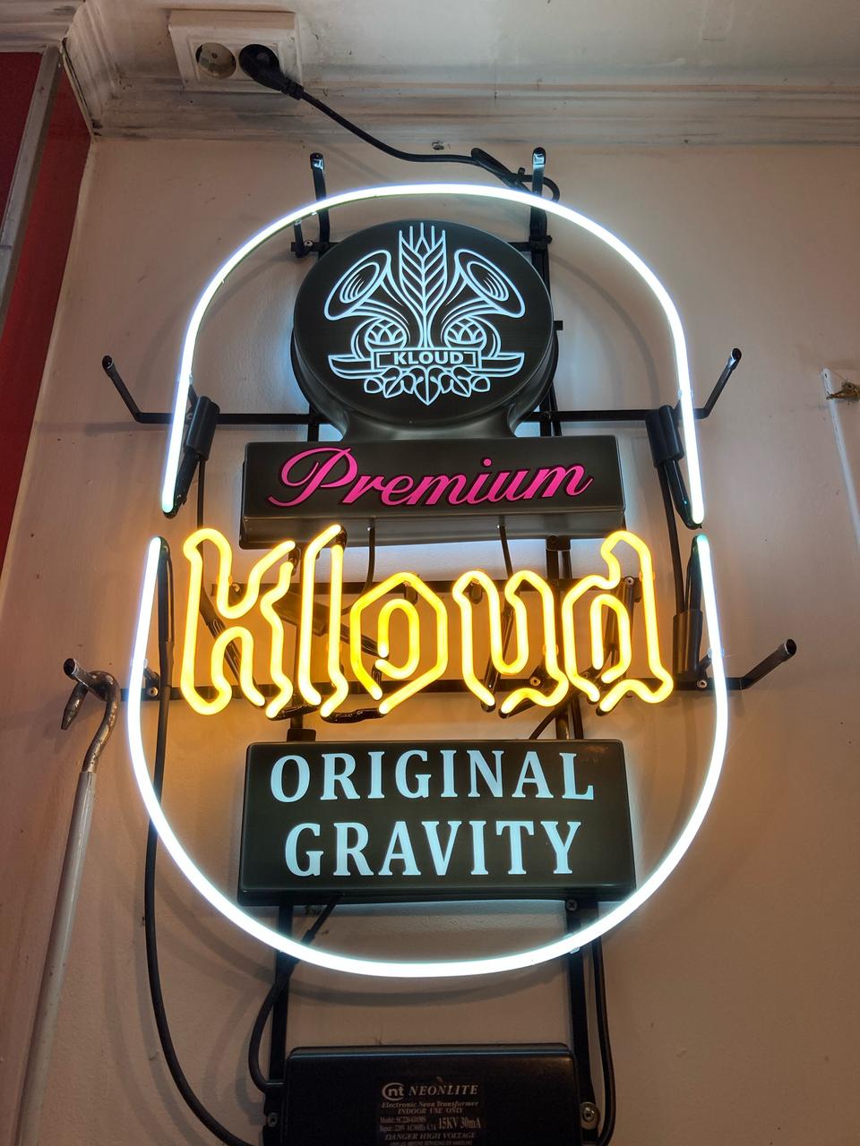 클라우드 네온사인