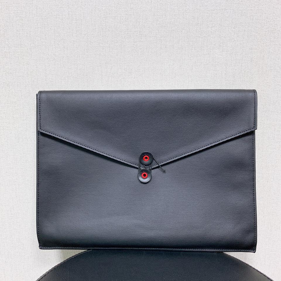 sweetch envelop black 스위치 13인치 파우치