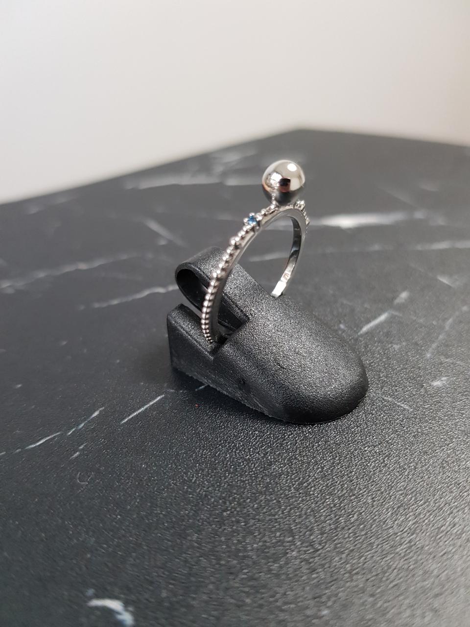 깜찍 볼 은반지