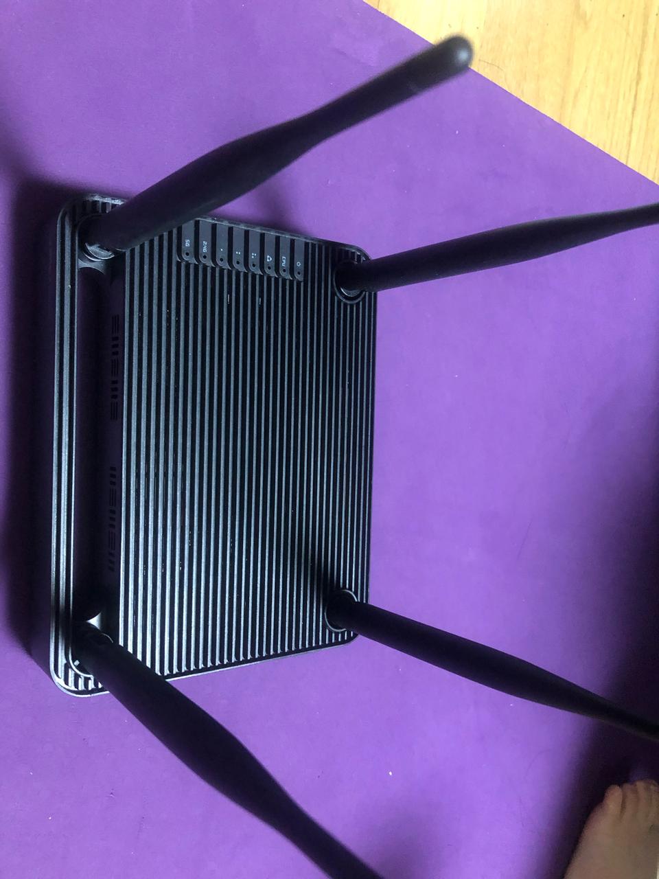 iptime a3003ns 아이피타임 공유기 팝니다