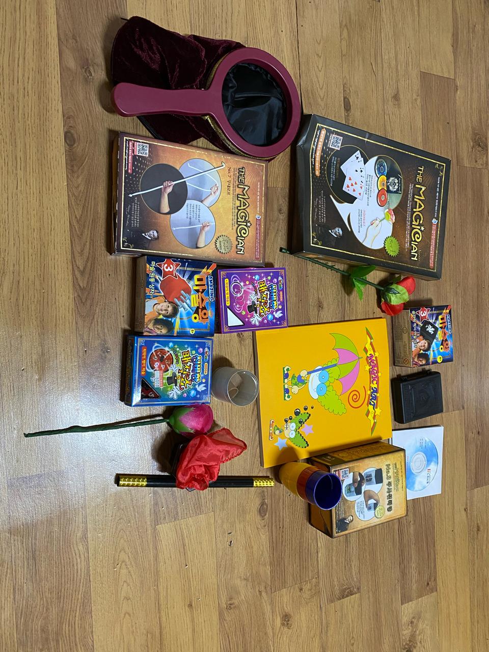 ***가격내려요!***한번쓴 마술용품트럼프카드 팔아요