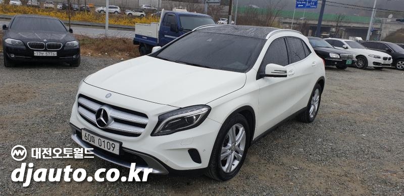 벤츠 GLA GLA200 d 4Matic