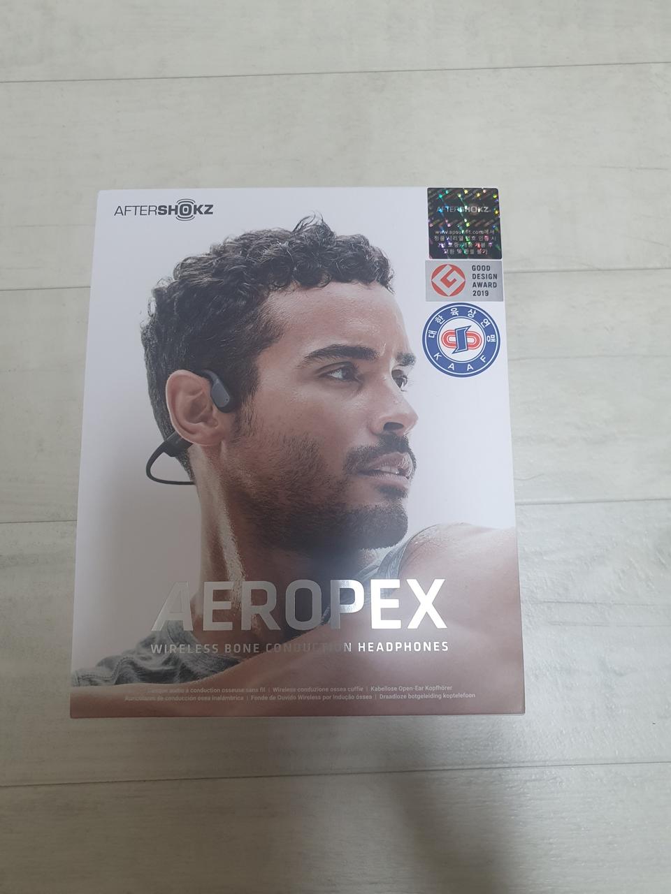 에프터샥 에어로펙스(AS800) 신형 블랙 판매 합니다