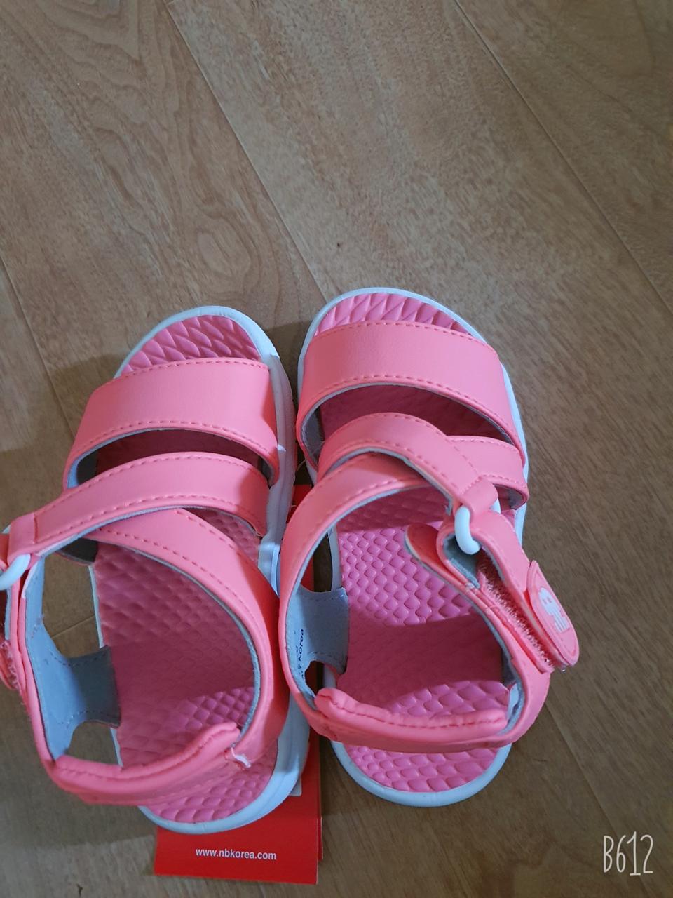 뉴발키즈 아기샌들(택배가능)