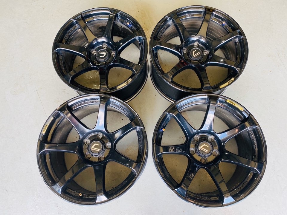 제네시스쿠페 코스믹 mr-7 유광블랙 18인치휠 세트