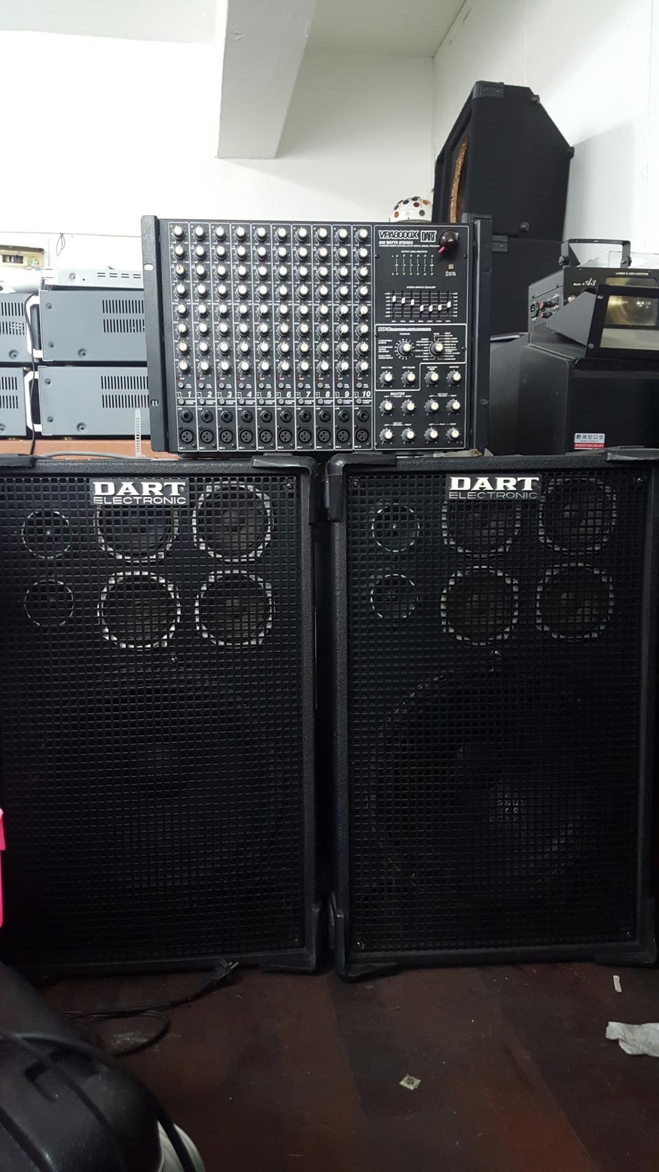 음향세트 앰프와 스피커2통