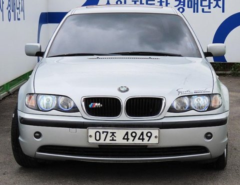 BMW 3시리즈 318i 세단의 이미지
