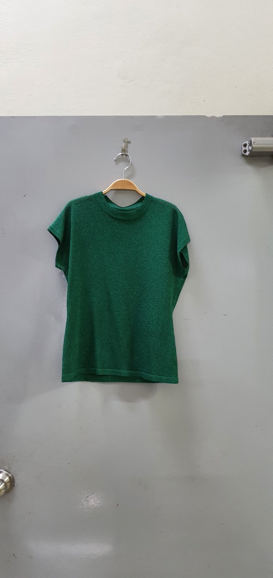 니트반짝이티셔츠