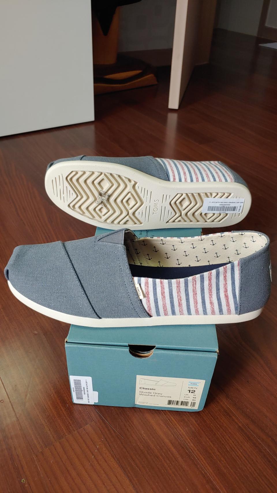 탐스 스트라이프 그레이 290