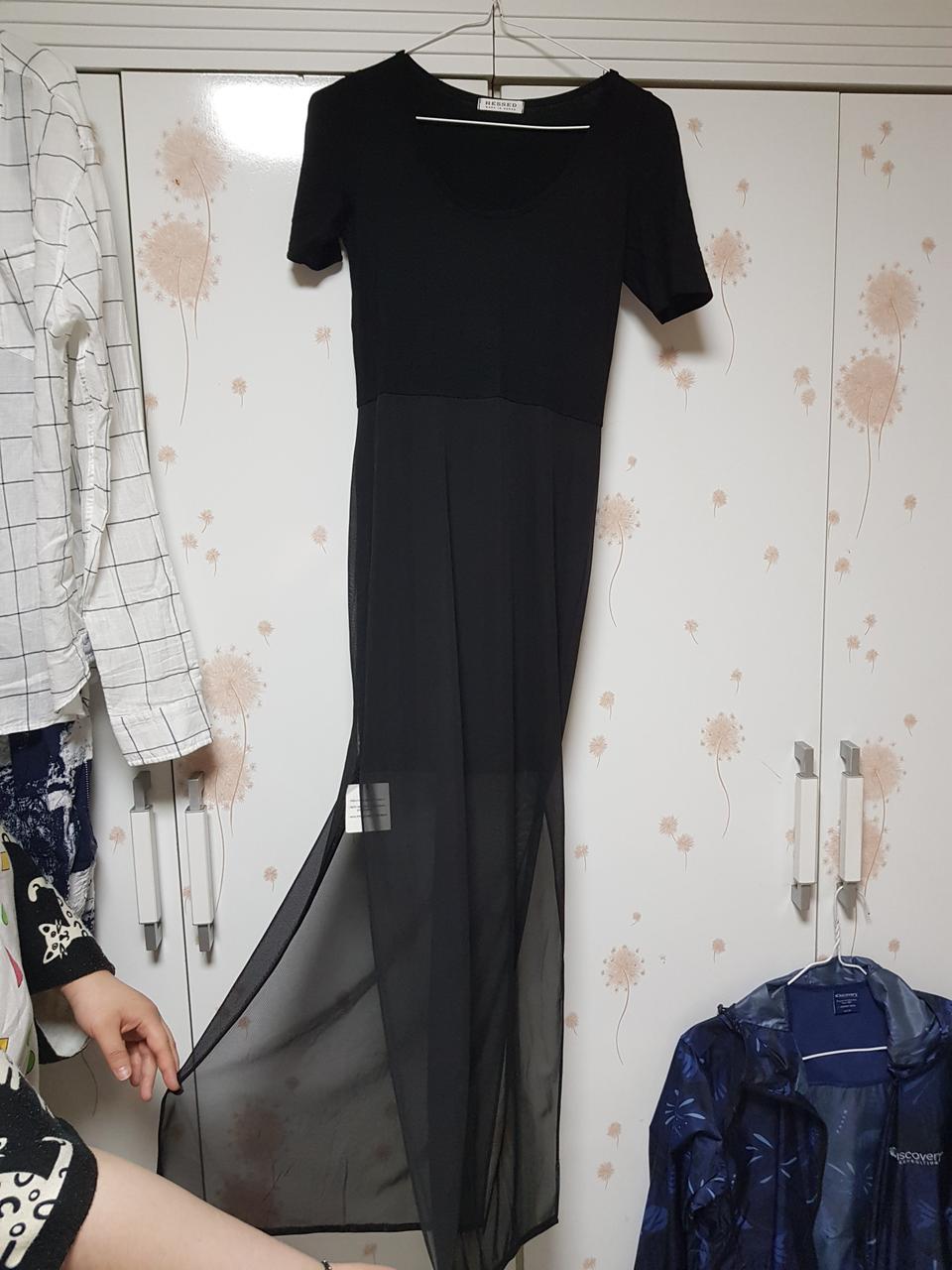 블랙롱원피스 싸쥬S 새옷