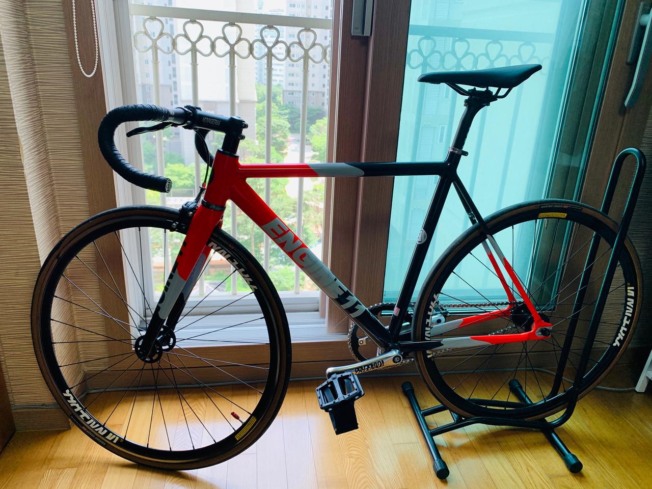 (가격내림)2019 엔진 11 크릿디 팝니다