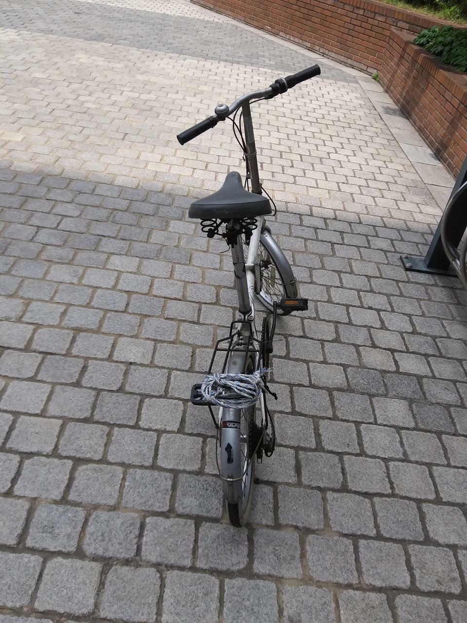 성인용 접이식 자전거 판매합니다.