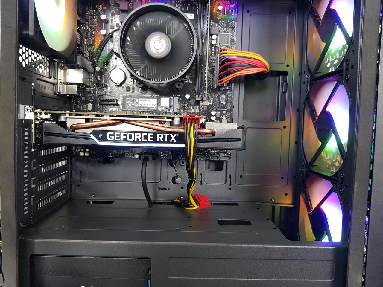 전주 게임용 컴퓨터(라이젠 3600/16g/ssd 256/rtx 2060)팝니다.