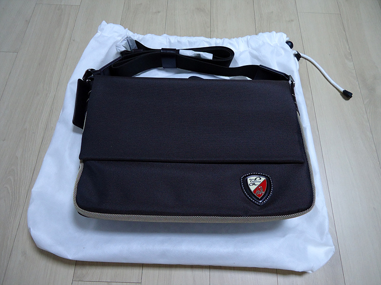 람보르기니 크로스백 브라운 새제품