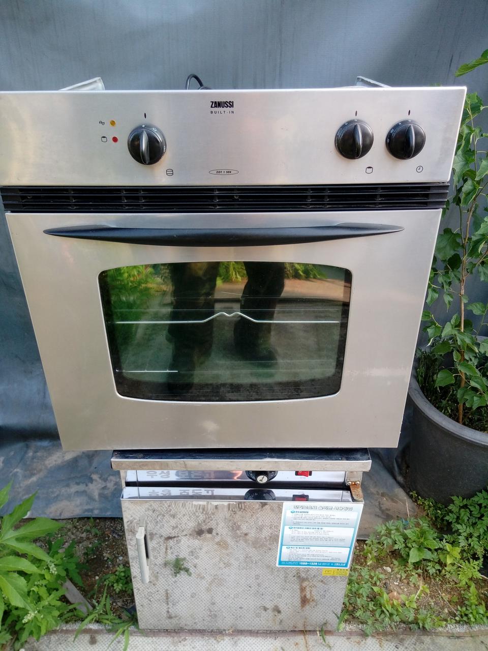 zanussi  가스 전기오븐과  보온고