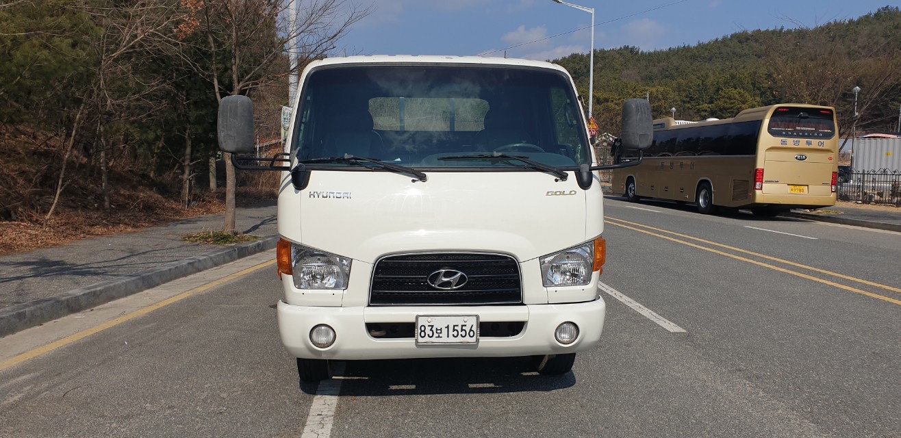 현대 e 마이티 2.5톤 장축 슈퍼캡 골드 저상(160마력)