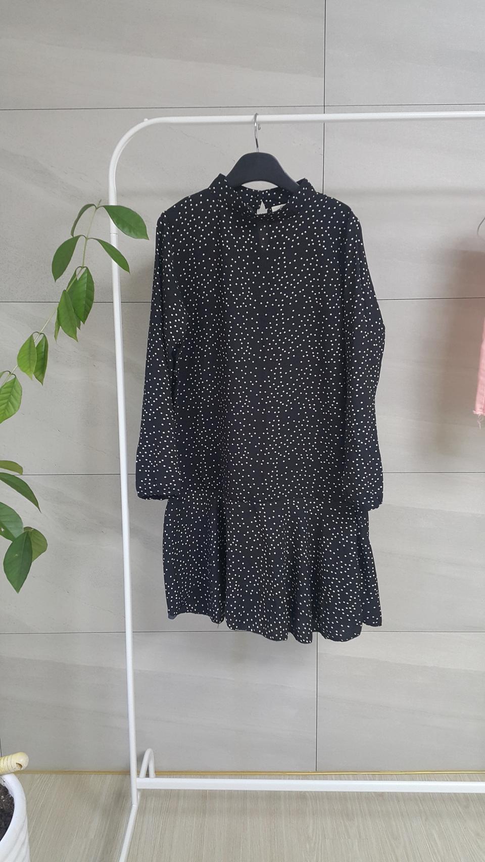 땡땡이 블랙 원피스/오늘구매시무료배송