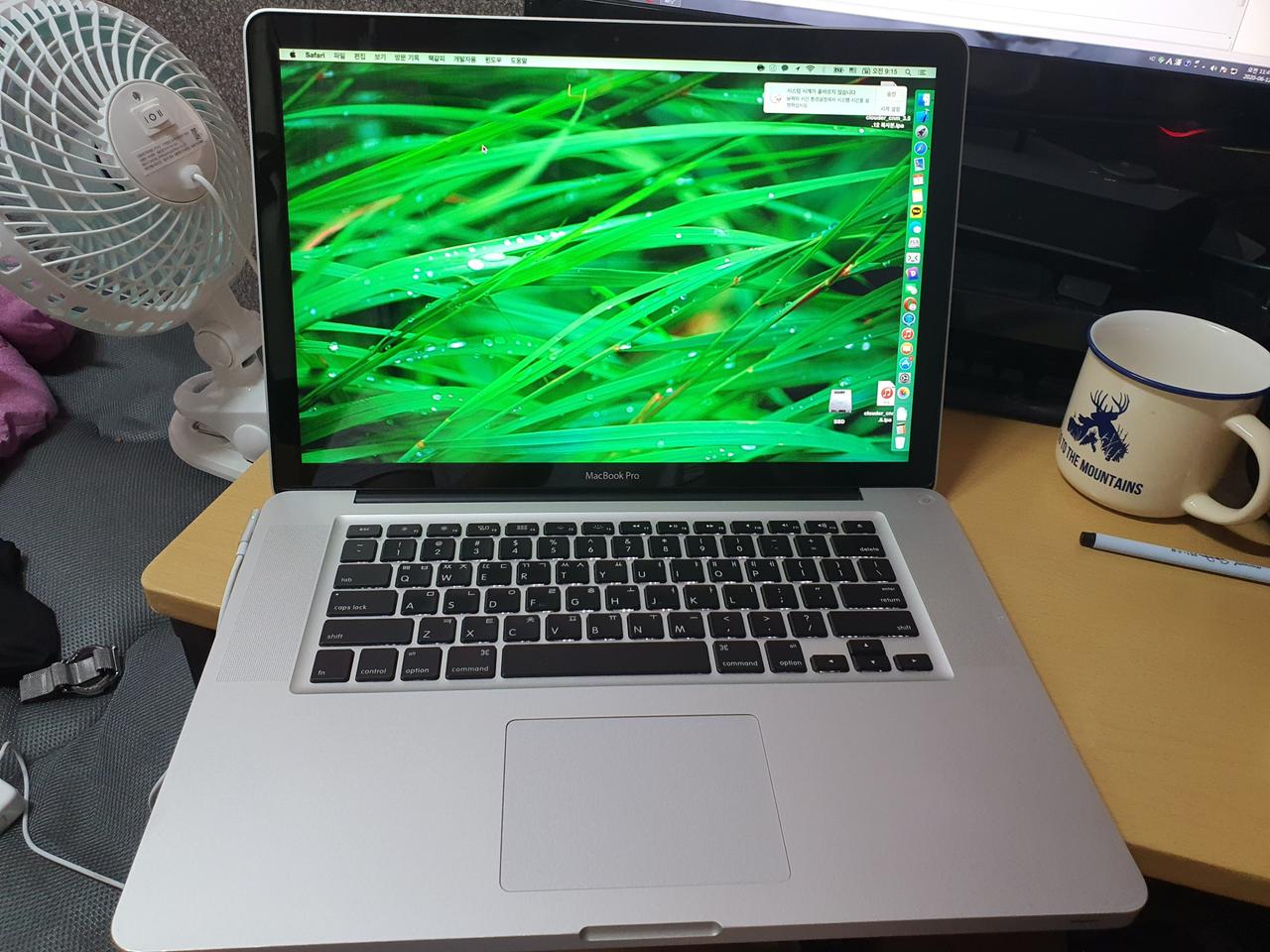 맥북프로 15인치 4G 256G 팝니다
