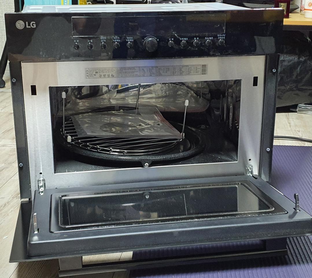엘지디오스 광파오븐 전시상품팝니다