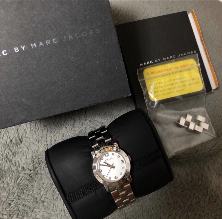 마크제이콥스 메탈시계