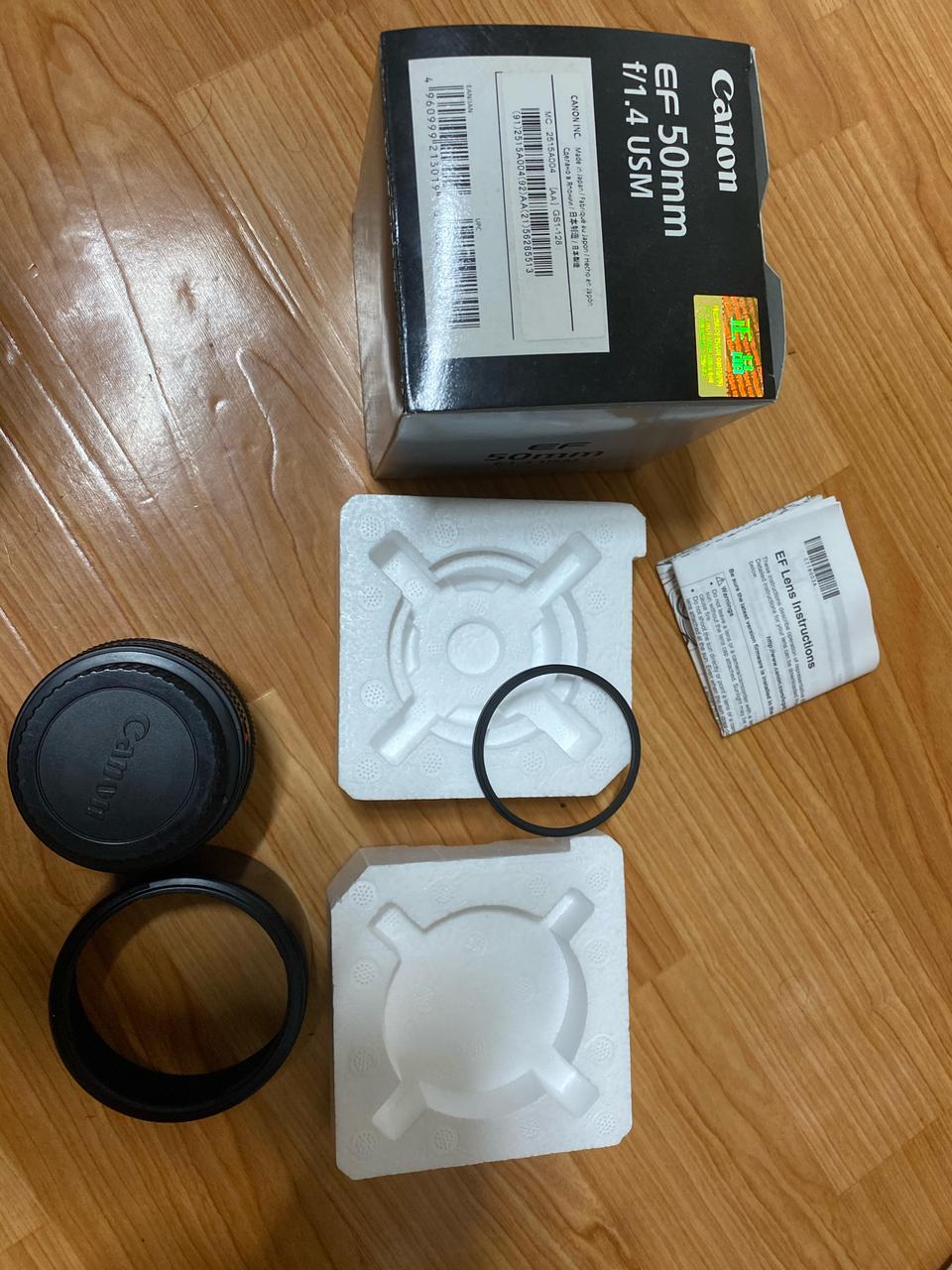 캐논 50mm. 1.4 여친렌즈(필터,후드포함)