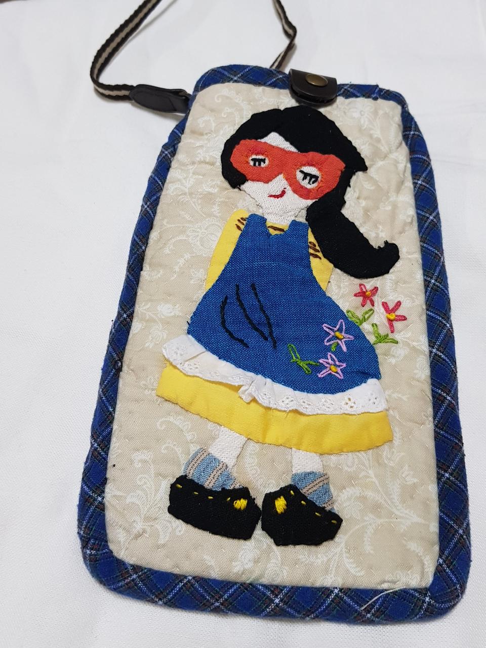 도도한 소녀 퀼트 핸드폰 크로스백 ♥새제품