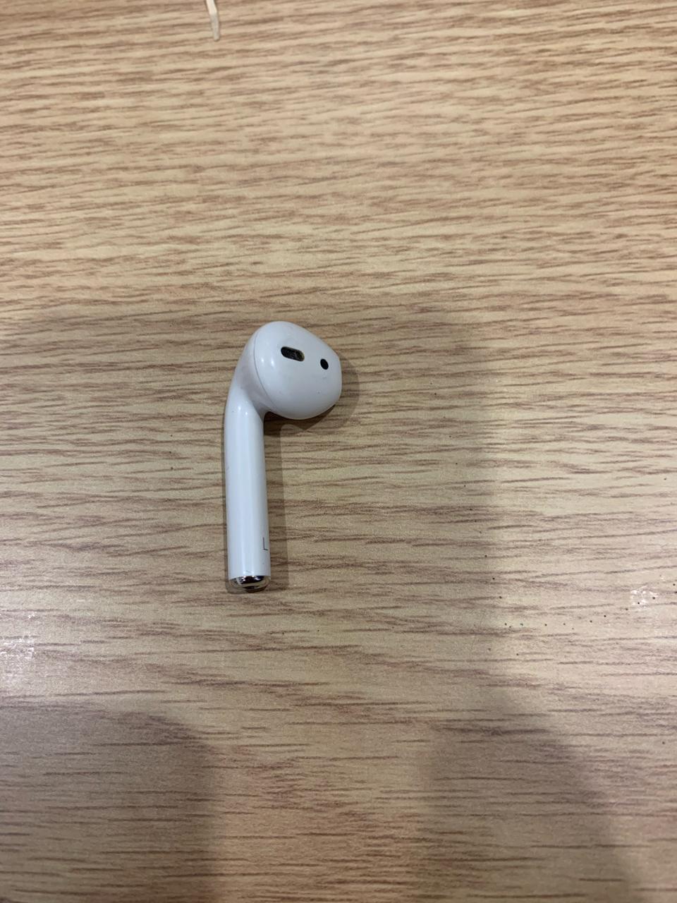 [정품] 에어팟 2세대 왼쪽 유닛 판매합니다.