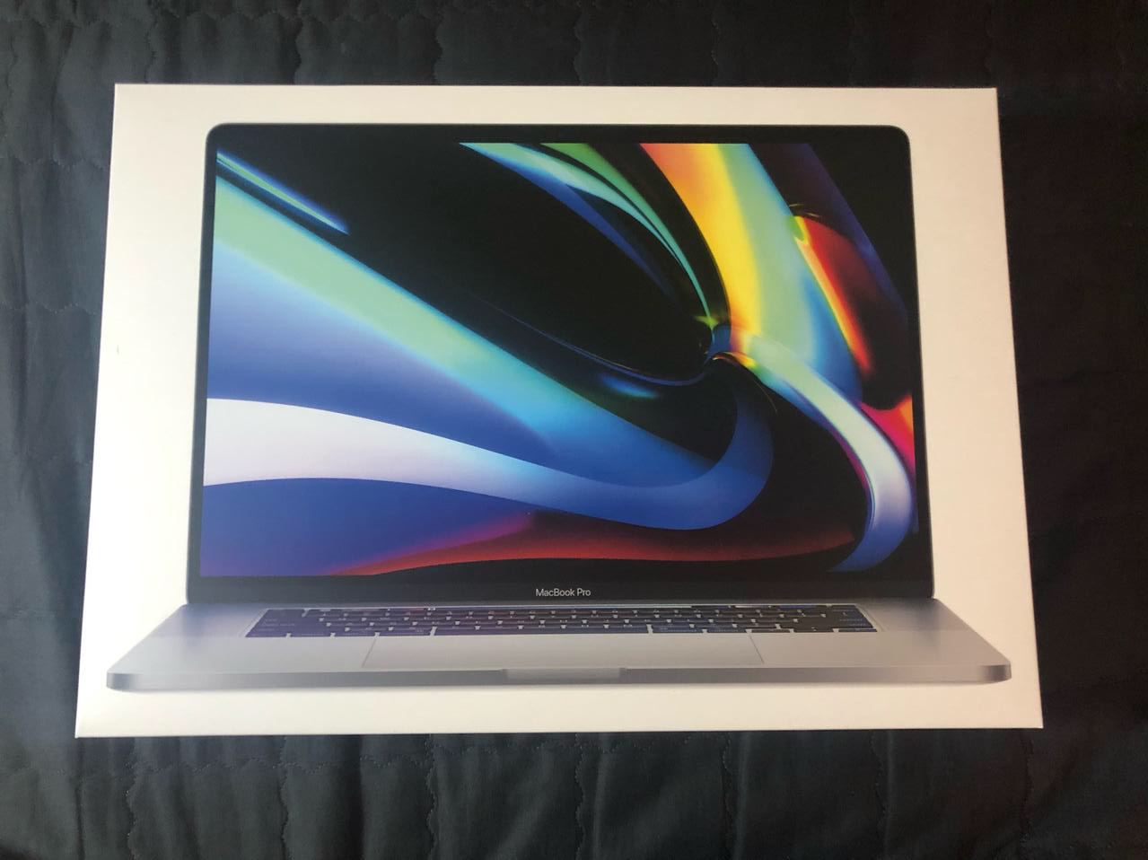 맥북 프로 터치바 16인치 팝니다