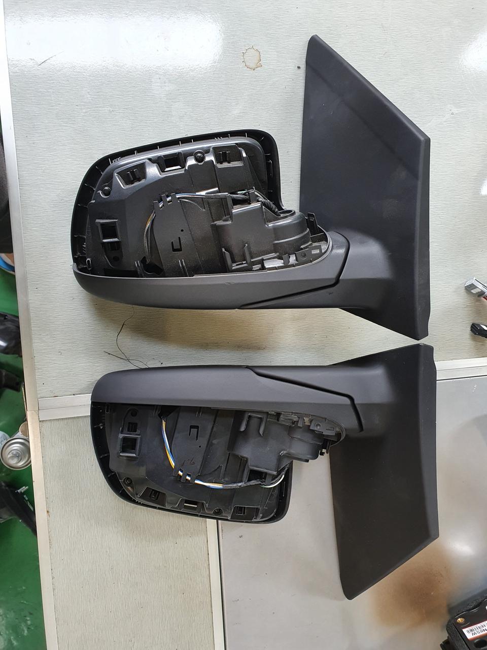 더뉴모닝JA  전동접이 사이드미러 백미러 7핀 좌 우 한대분