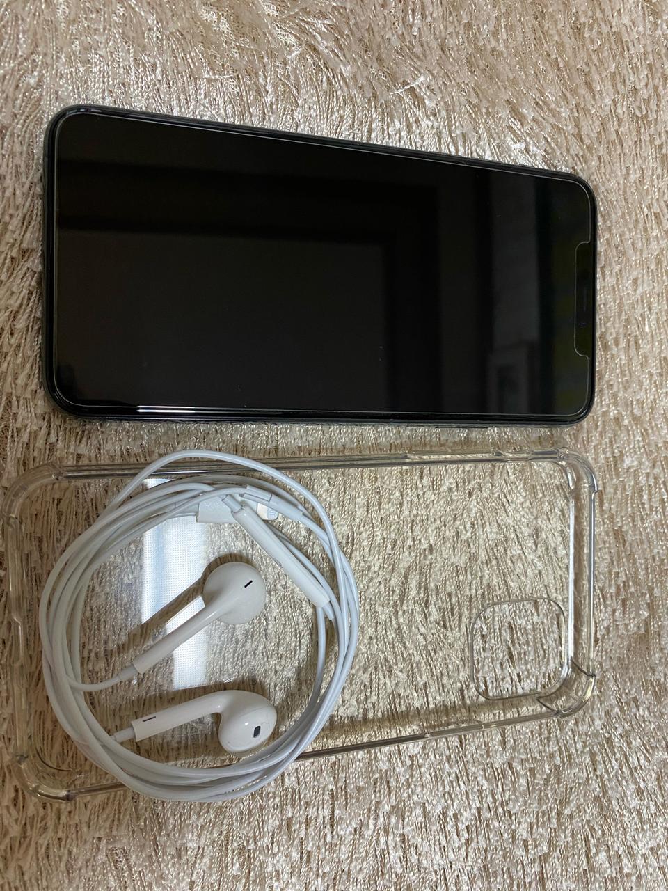 새상품급 아이폰11프로 max