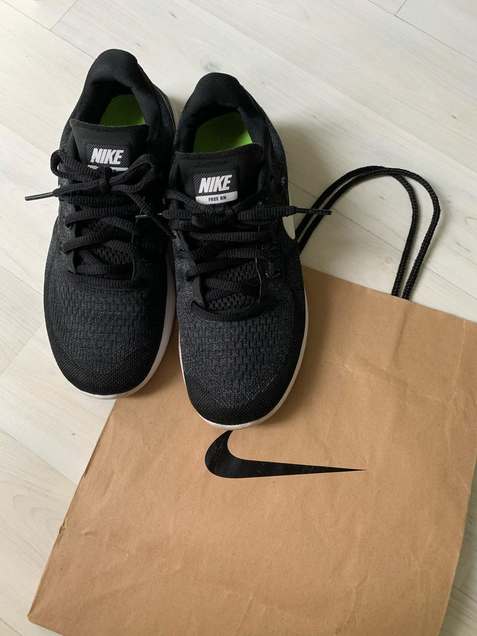 나이키운동화/230