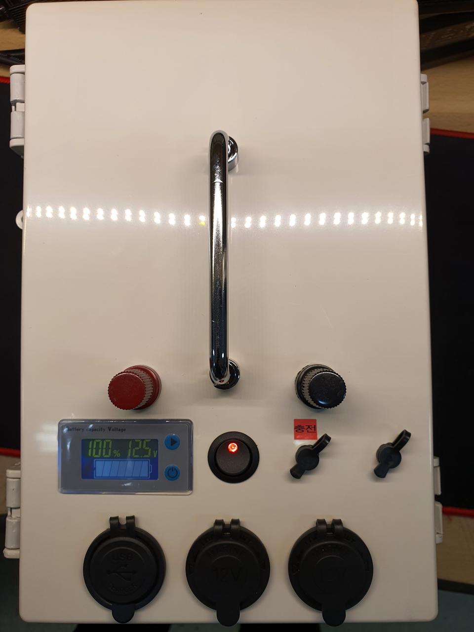 리튬폴리머12V 180A(LG정품셀) 판매합니다.