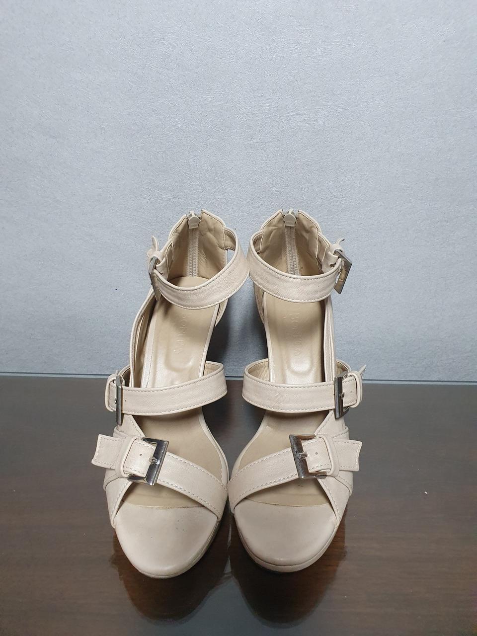 베이지버클 샌들 250~255