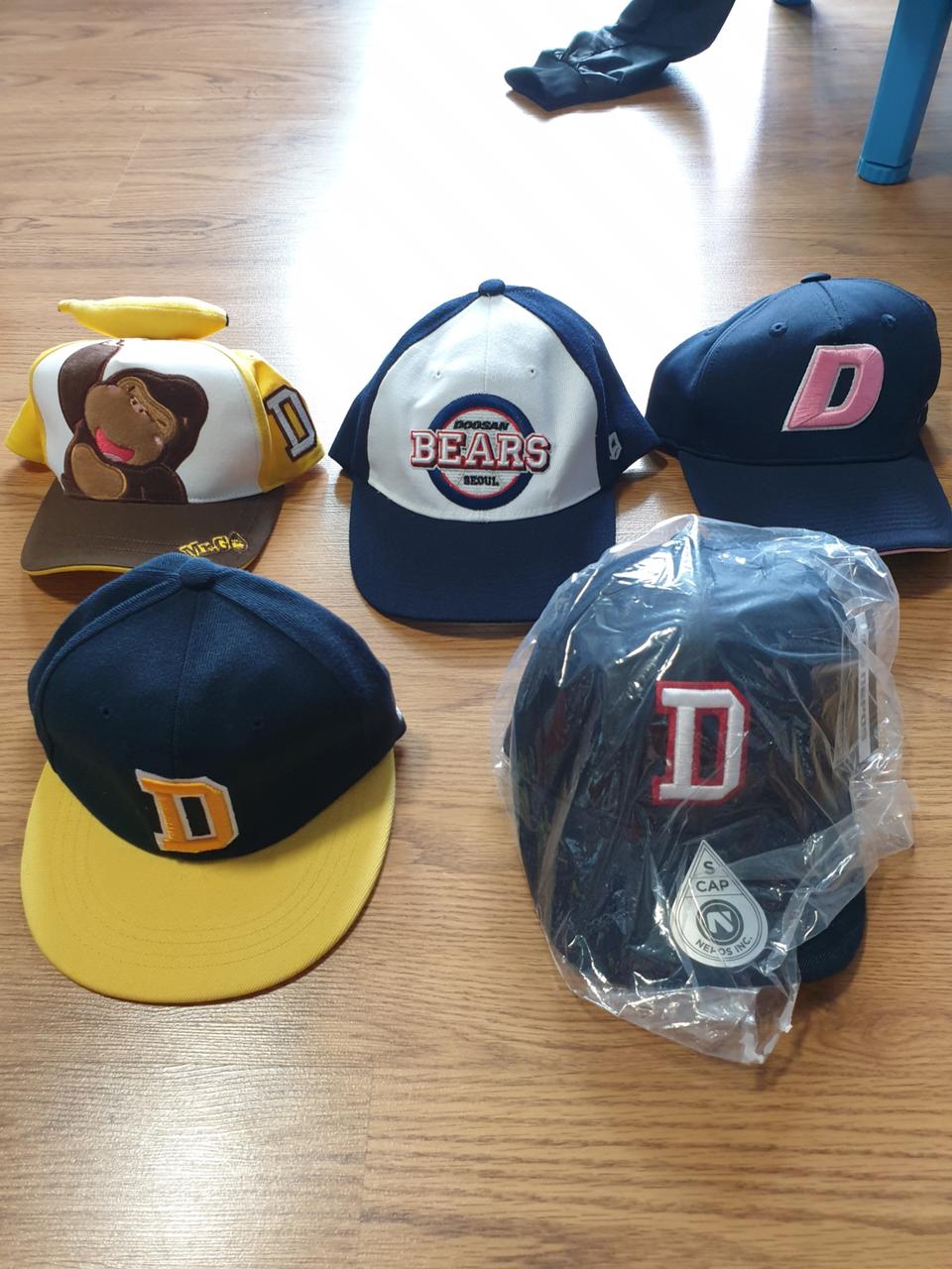 두산모자 여러종류