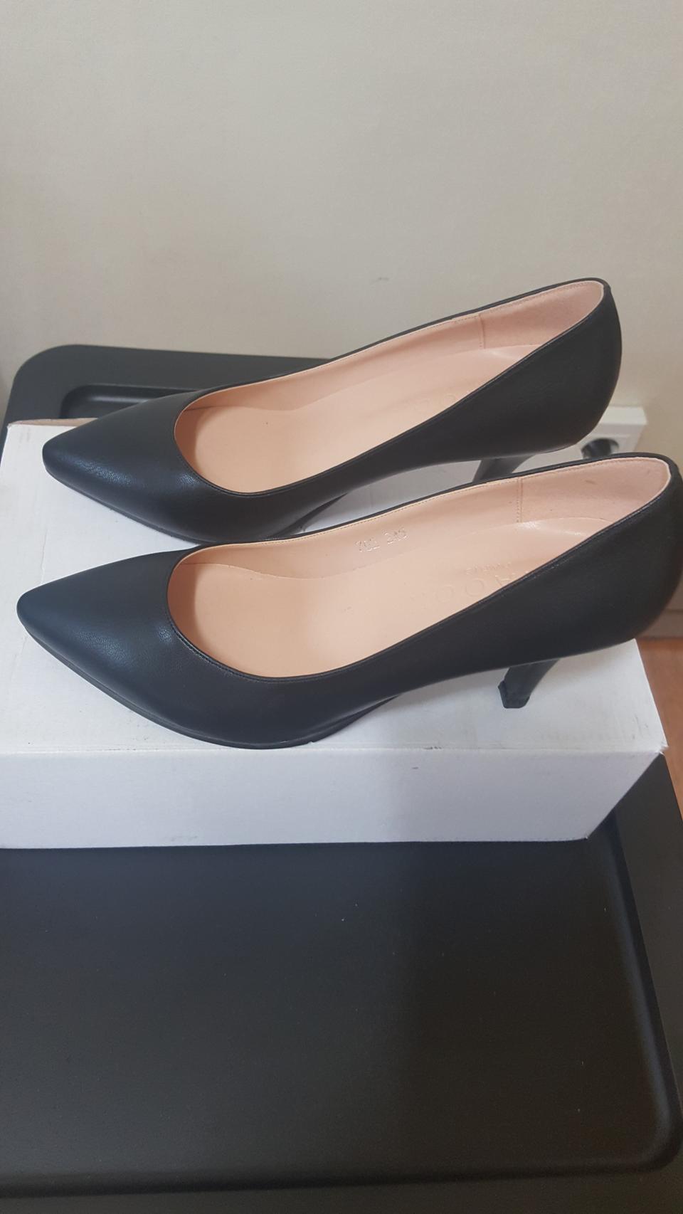 수제화. 쿠션 힐245~250